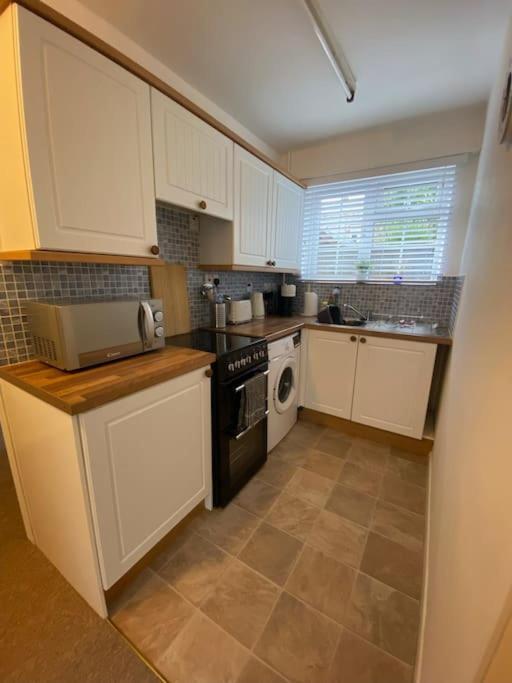 Апартаменты Eremue Court Hideaway Yarmouth Iow Экстерьер фото